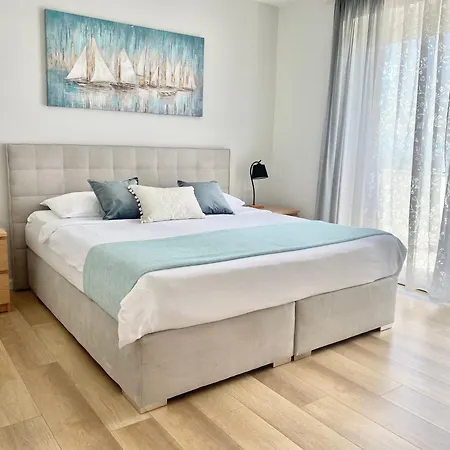 Marta * Опатия